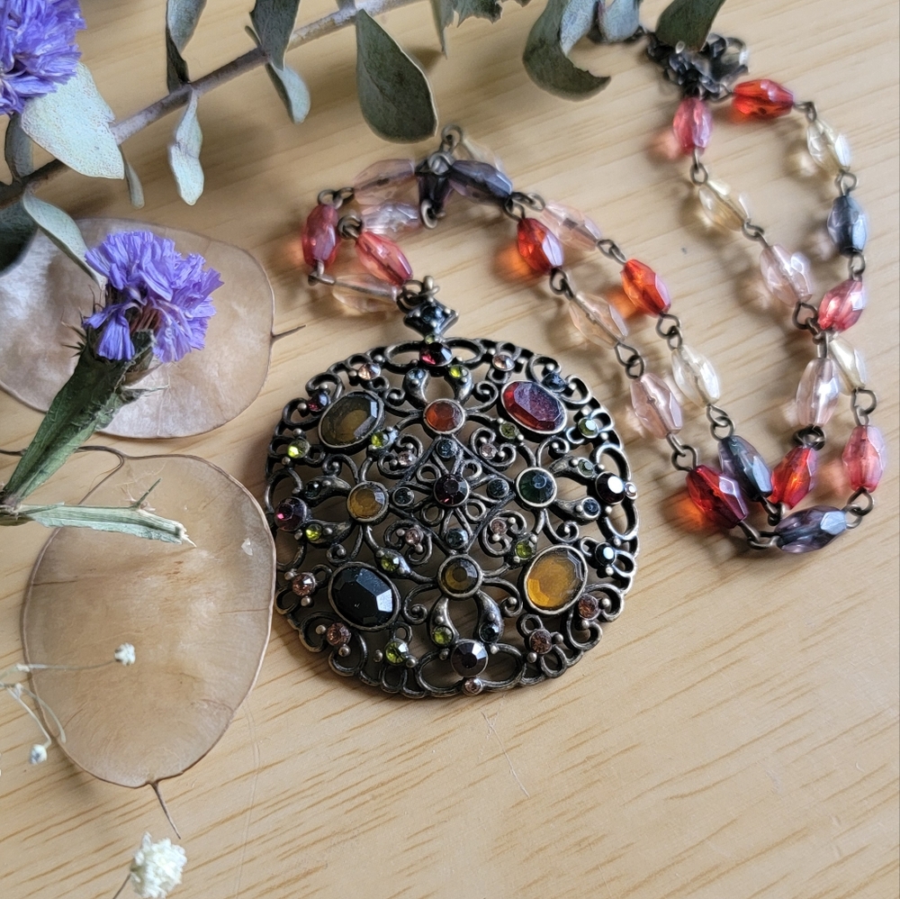 Elegant Multicolor Art Deco Pendant Necklace